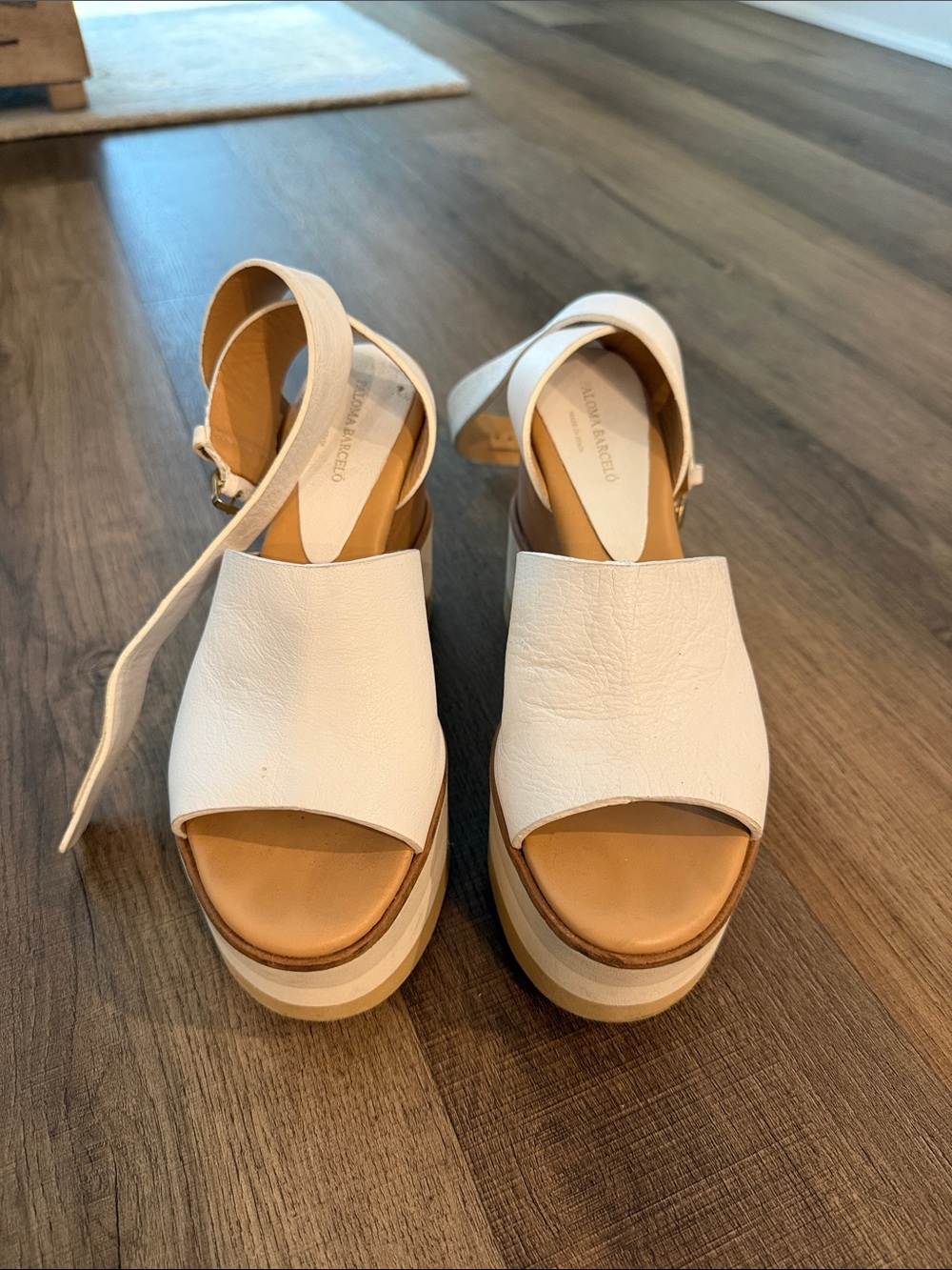 Paloma Barceló White Leather Platform Sandals